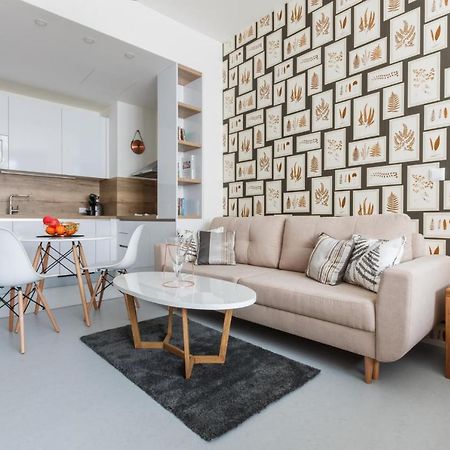 Designer Studio In New Town By Prague Days Apartment Exterior photo